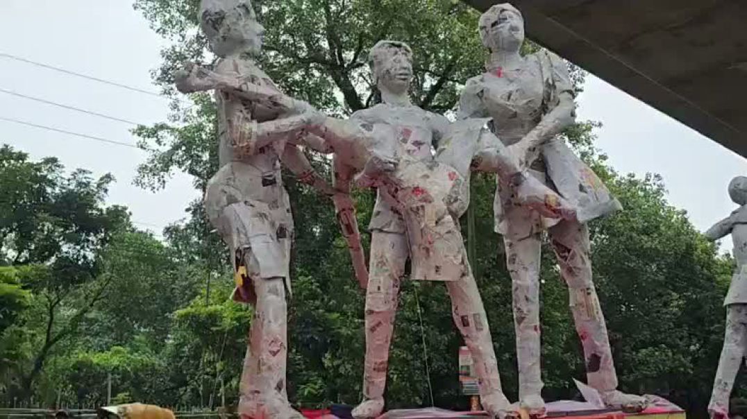 ⁣জুলাই গণঅভ্যুত্থান উপলক্ষে রাজধানীতে শিল্প শোভাযাত্রা,