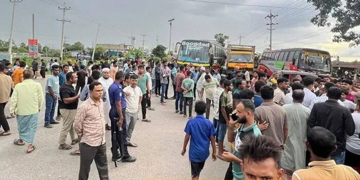 কুমিল্লায় নতুন ইউটার্নে লরির চাপায় প্রাণ গেল প্রবাসীর, কুমিল্লায় আবারও মহাসড়কে শোকের ছায়া..