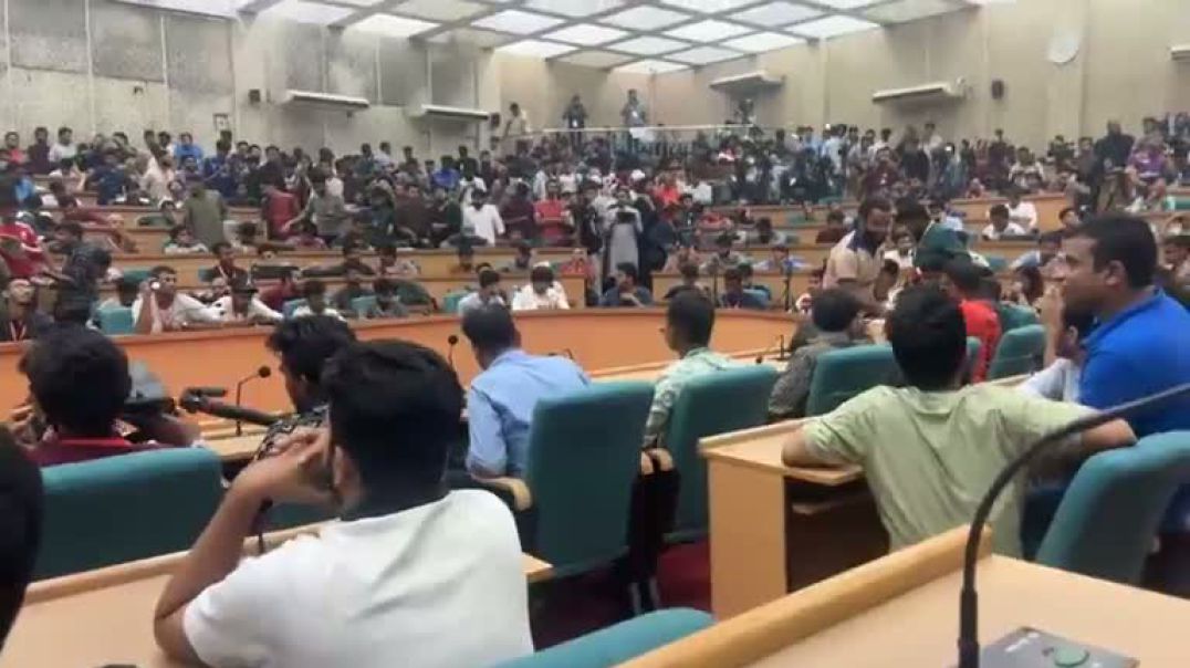 ⁣LIVE সিনেট ভবনে চলছে ডাকসুর ফল ঘোষণা