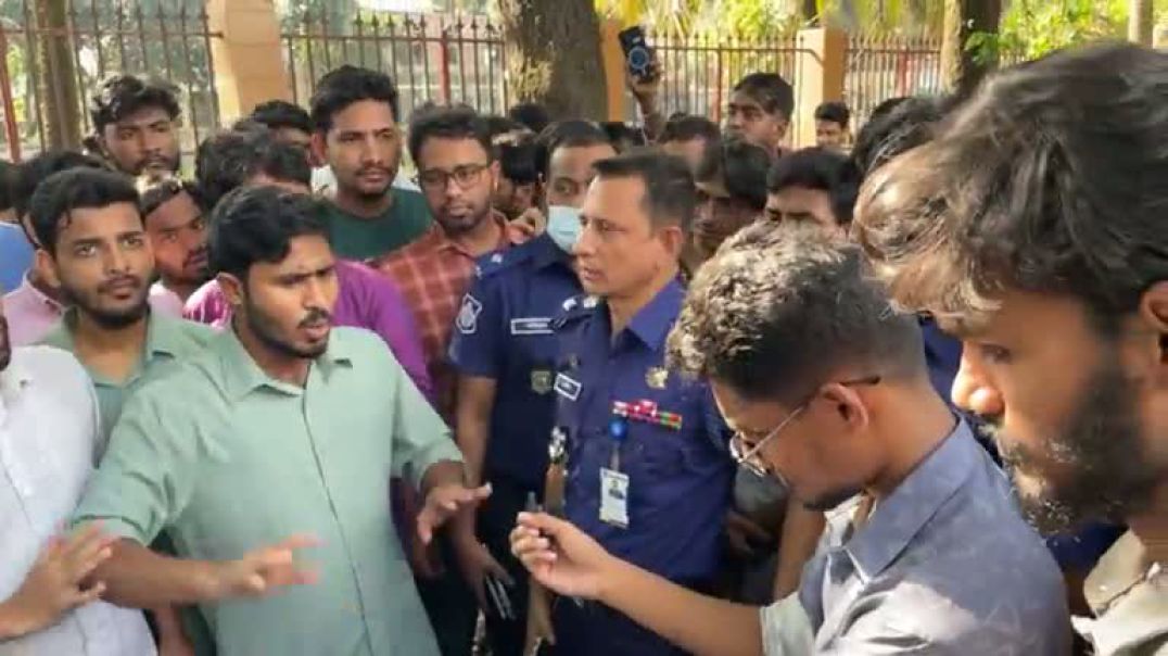 ⁣কুমিল্লা বিশ্ববিদ্যালয়ের শিক্ষার্থী ও তার মায়ের হত্যাকারীদের ১২ ঘন্টার মধ্যে