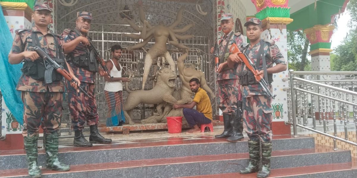 হবিগঞ্জে বিজিবির কঠোর নিরাপত্তায় শারদীয় দুর্গাপূজা প্রস্তুতি..