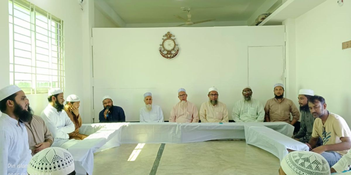 জামালগঞ্জে দারুস সুন্নাহ মাদানিয়া মাদরাসায় দোয়া মাহফিল