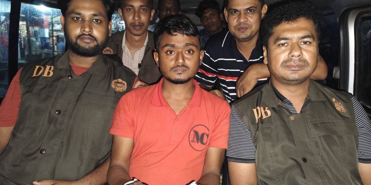 বগুড়ায় পেট্রোল পাম্পে হত্যাকাণ্ড ১৫ সেকেন্ডে ২৩টি আঘাত, গ্রেফতার রতন..