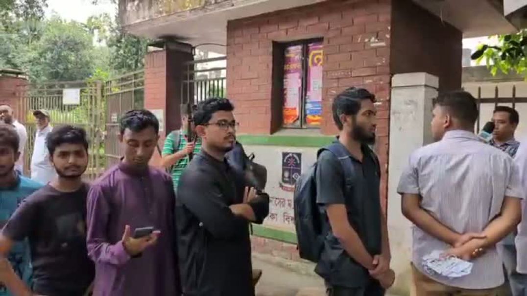⁣নিজের ভোট দিতে কেন্দ্রে আসলেন শিবিরের ভিপি প্রার্থী সাদিক কায়েম। সরাসরি