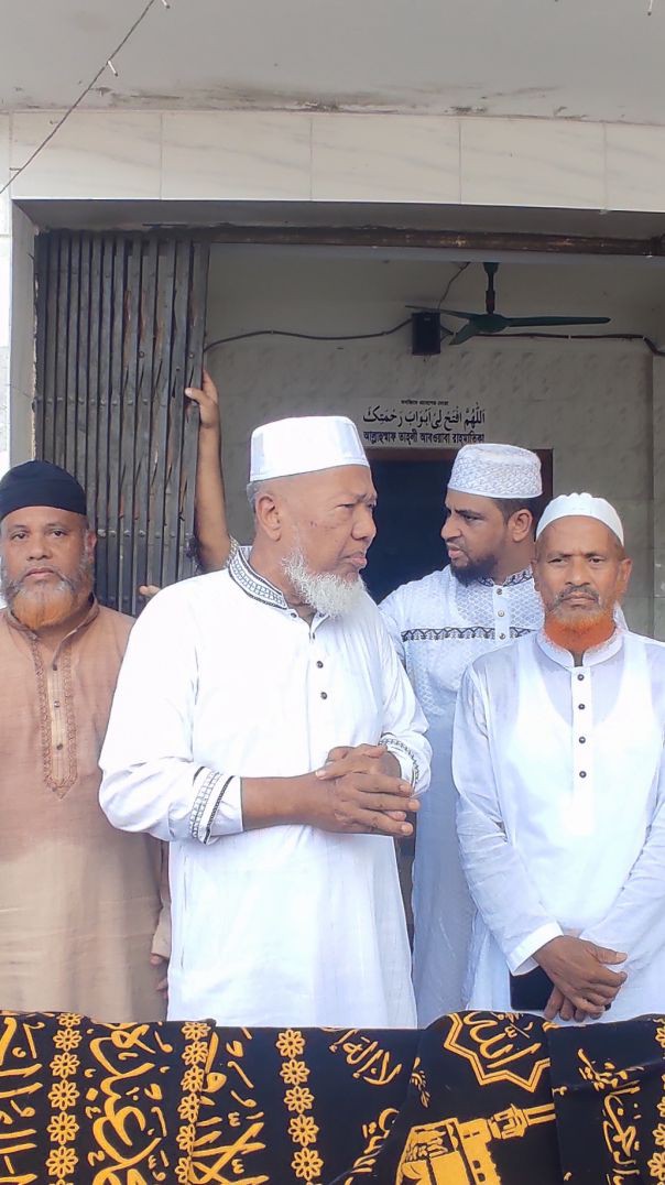 জানাযায় ইমামতির পূর্ব মুহূর্তে যা বলেছেন জামায়াত নেতা