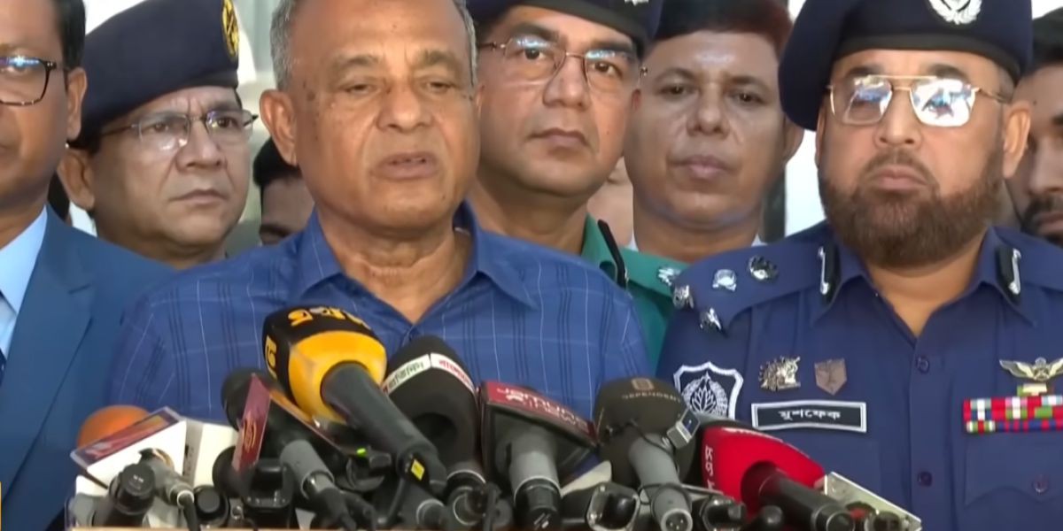 নির্বাচনকে ঘিরে সর্বোচ্চ নিরাপত্তা, গুজব মোকাবেলায় সতর্ক সরকার..