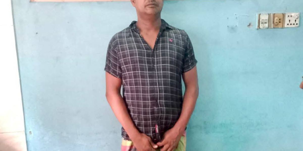 রাজশাহীতে যৌথবাহিনীর অভিযানে রিভলভারসহ যুবক গ্রেফতার