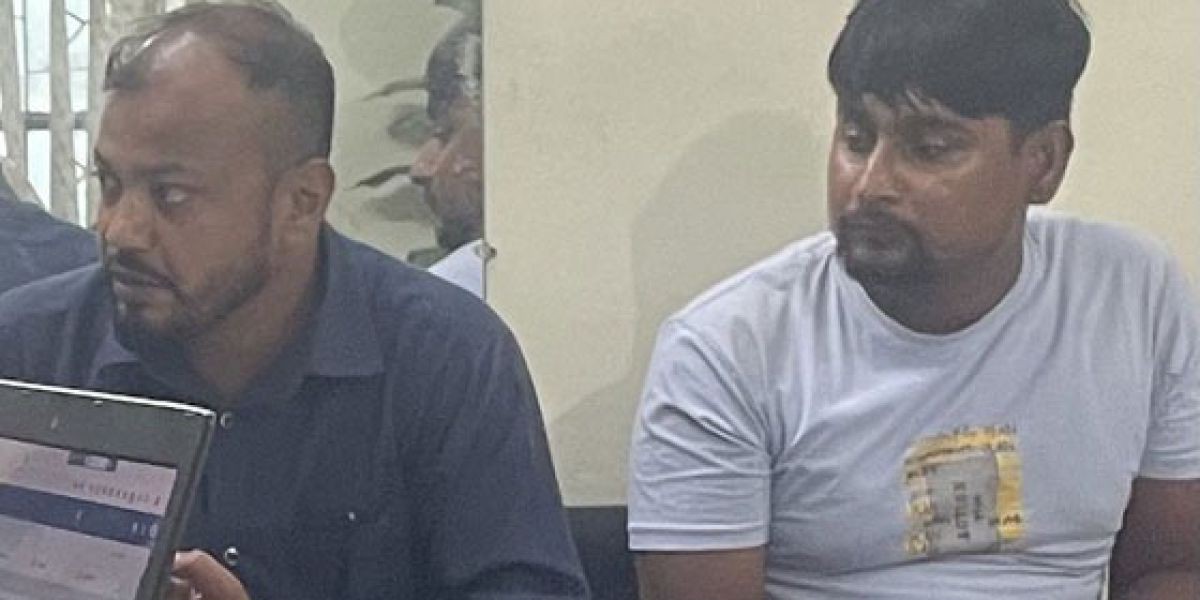 দিনাজপুরের খানসামায় ব্রাক কর্মী নারী সহ আটক