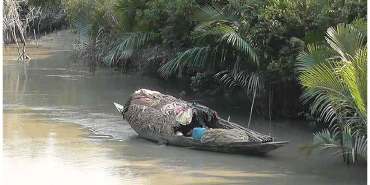 সুন্দরবনে মাছধরা নিষেধাজ্ঞা শেষ হলেও খাদ্য সহায়তা পায়নি জেলেরা..