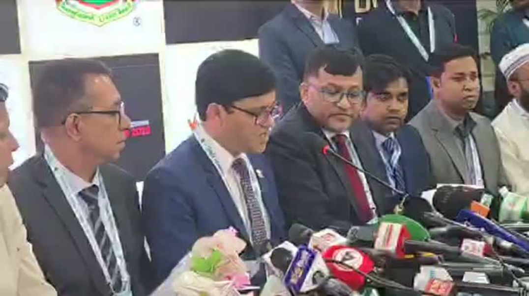 ⁣বিসিবি নির্বাচনের ফলাফল ঘোষণা করছেন রিটার্নিং কর্মকর্তা