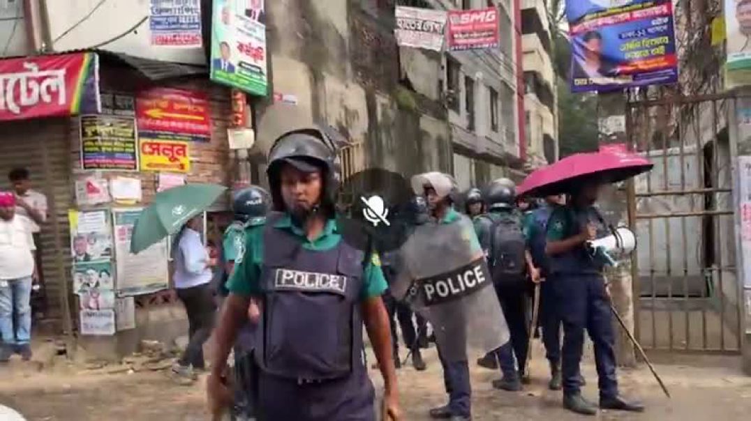 ⁣জুলাই যোদ্ধা-পুলিশ মুখোমুখি, রণক্ষেত্র সংসদ ভবন এলাকা সরাসরি
