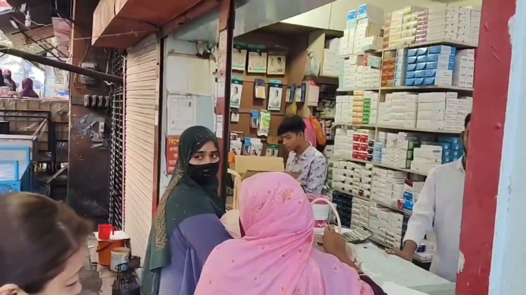 ⁣জনগণকে সচেতন করতে তারেক রহমানের ৩১ দফা নিয়ে ফেনী পৌরসভা ৯নং ওয়ার্ড বিএনপির লিফলেট বিতরণ
