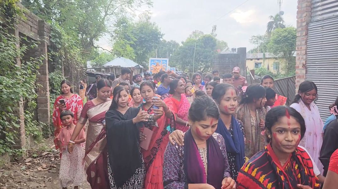 কিশোরগঞ্জে নানা আয়োজনের মধ্য দিয়ে বিদায় জানালো দেবী দূর্গা কে