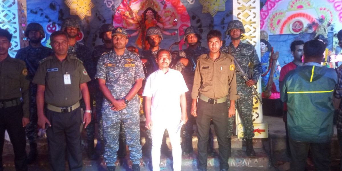 কুতুবদিয়ায় কঠোর নিরাপত্তার মধ্য দিয়ে শেষ হচ্ছে শারদীয় দুর্গোৎসব..