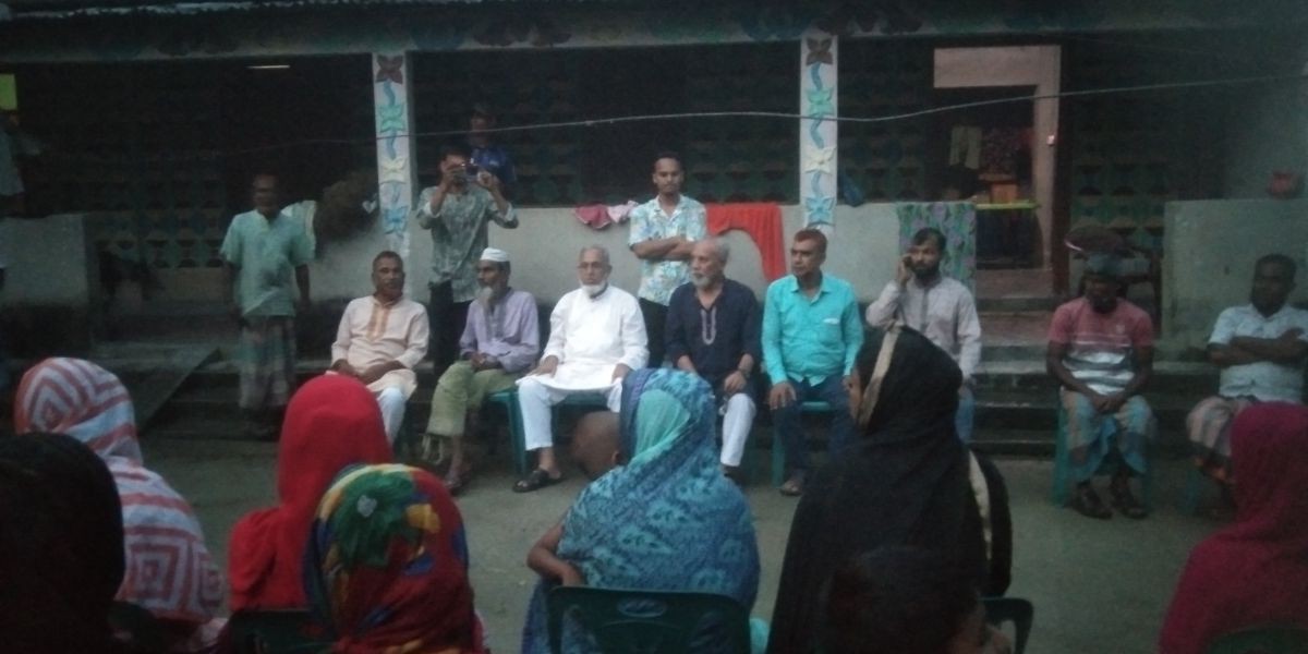 তারেক রহমানের ৩১ দফা পৌঁছে দিতে কেন্দুয়ায় নারীদের নিয়ে উঠান বৈঠক..