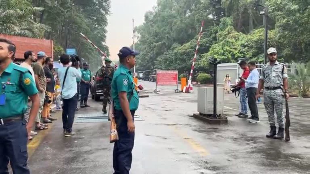 ⁣সংসদ ভবনে প্রবেশ করছেন বিভিন্ন রাজনৈতিক দলের প্রতিনিধি.hd