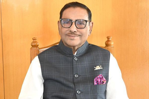 ওবায়দুল কাদেরের নেতৃত্বে নিউটাউনে চা-চক্র: 'শিগগির ফিরব' বলে সাবেক এমপির হুমকি <br> <br>Awami League General Secretary Obaidul Quader is set to lead a 'tea session' in K..