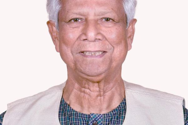 প্রধান উপদেষ্টার বার্তা  <br> <br>আমরা সব টিভি এবং অনলাইন মিডিয়াকে জুলাইয়ের জাতীয় সনদ স্বাক্ষর অনুষ্ঠান সরাসরি সম্প্রচার করার আহ্বান জানাই। <br> <br>প্রতিটি বাংলাদেশীর কাছে — আপনি যেখানেই..
