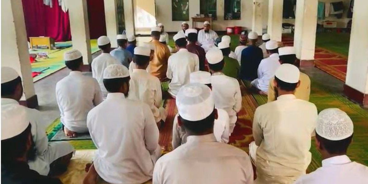 দুর্গাপুরে খালেদা জিয়ার সুস্থতা কামনায় দোয়া