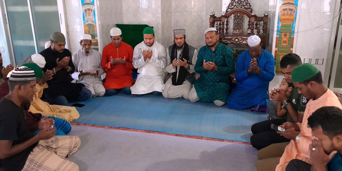 সিলেটের বিশ্বনাথে এমসি ছাত্রদল নেতার উদ্যোগে বেগম খালেদা জিয়ার রোগমুক্তি কামনায় দোয়া মাহফিল..