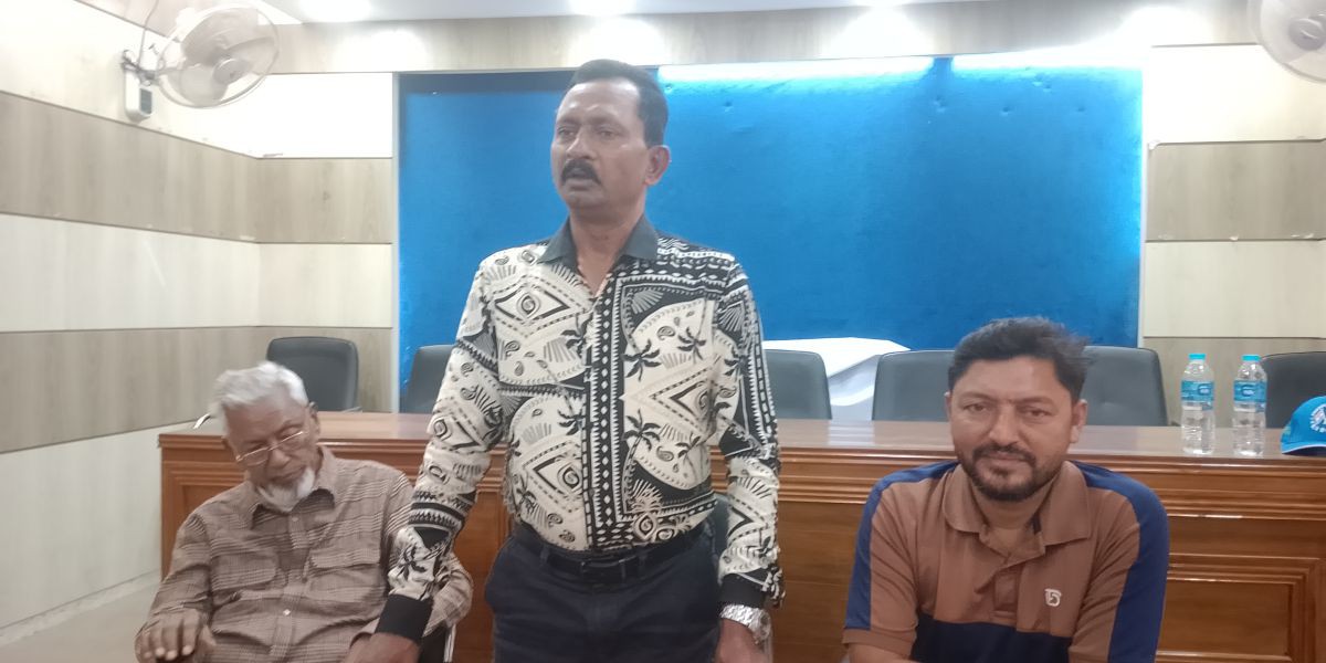 বাগেরহাট রেড ক্রিসেন্ট সোসাইটির সাধারণ সম্পাদক পদপ্রার্থী টুটুলের সাংবাদিকদের সাথে মতবিনিময়..