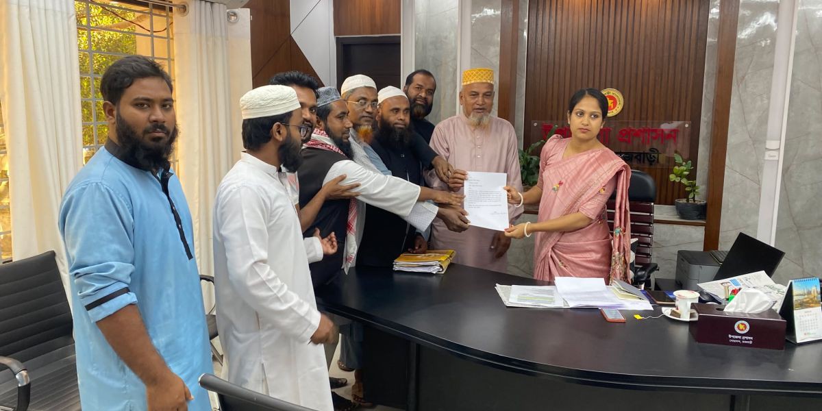 নুরাল পাগল ইস্যুতে নতুন বিতর্ক: ইউএনও’র কাছে ইমান আকিদা কমিটির অভিযোগ..