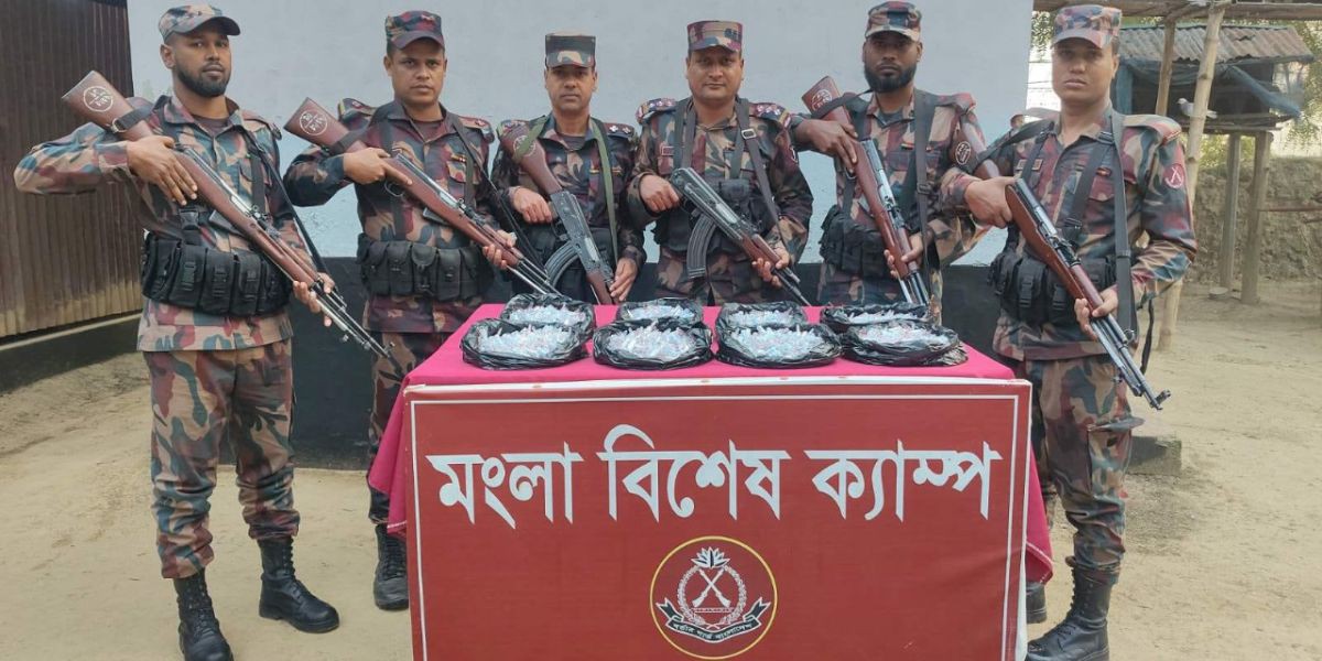 জয়পুরহাট সীমান্তে বিপুল পরিমাণ ভারতীয় ইঞ্জেকশন উদ্ধার