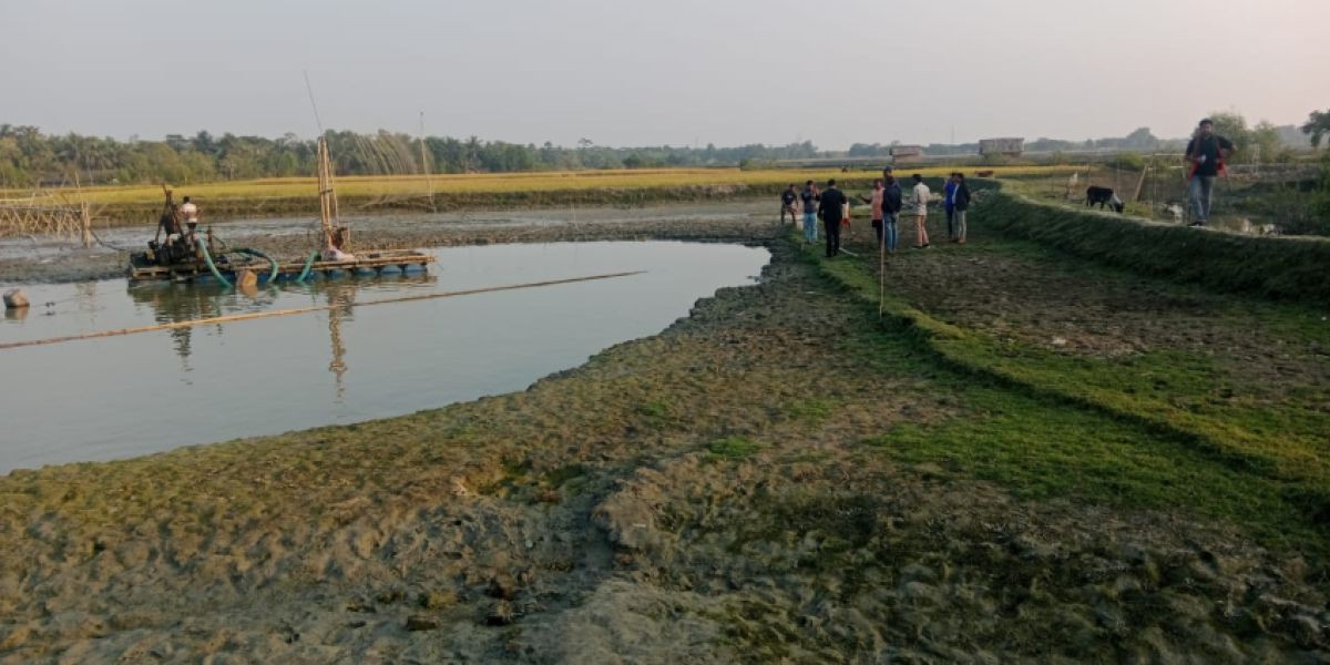 রামপালে অবৈধ বালু উত্তোলনের দায়ে ৫০ হাজার টাকা জরিমানা