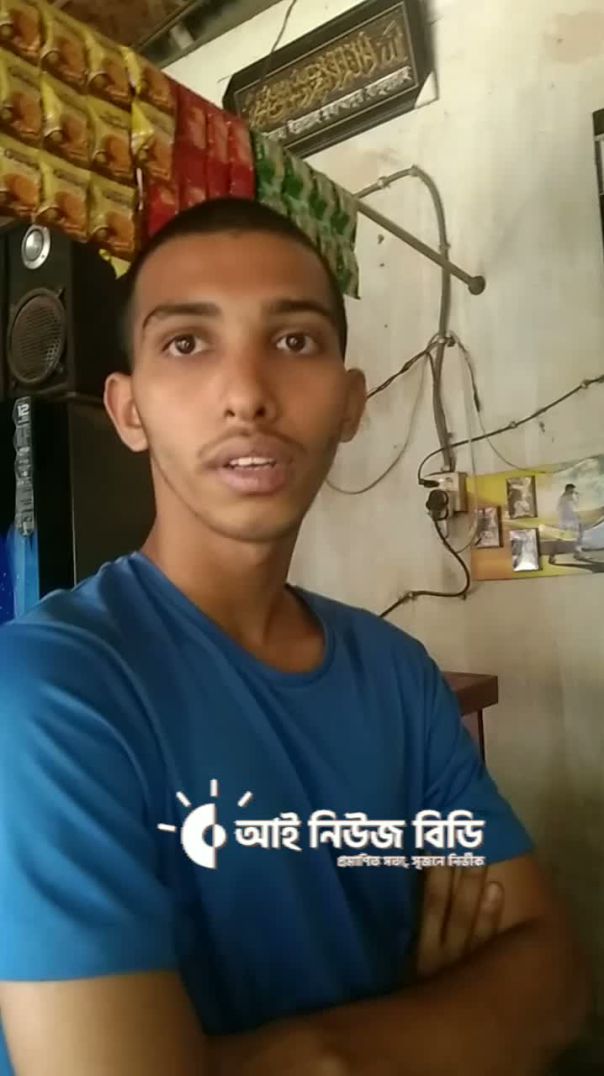 জিরানী বাজার: স্থানীয়দের হাতে মোবাইল চোর ধরা পড়ছে।