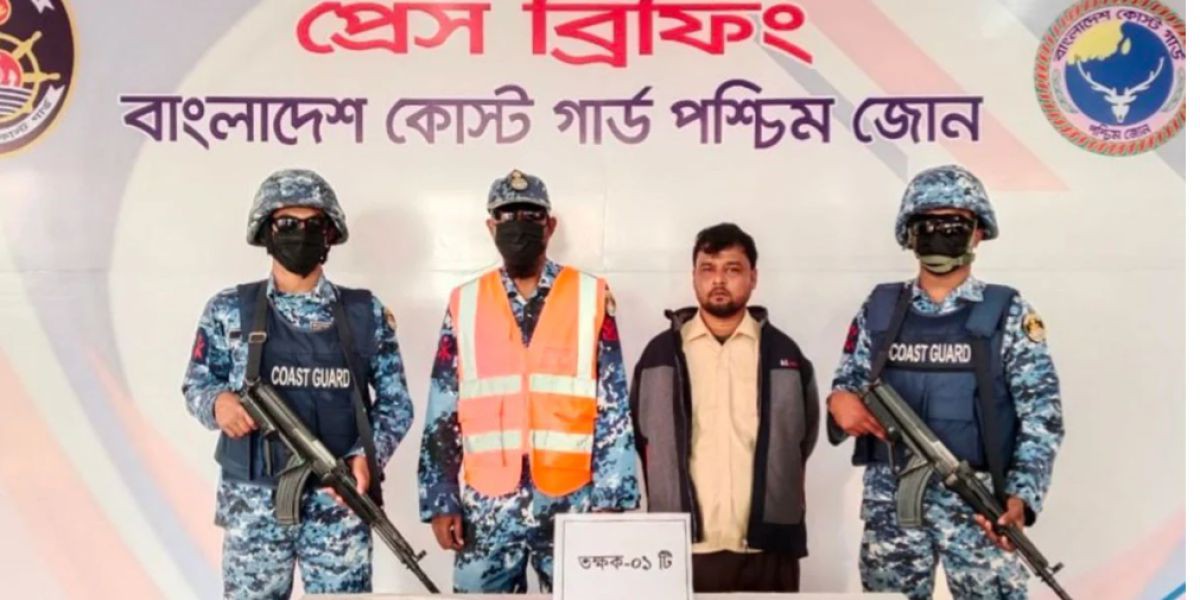 মোংলায় বিরল প্রজাতির তক্ষকসহ এক পাচারকারী আটক