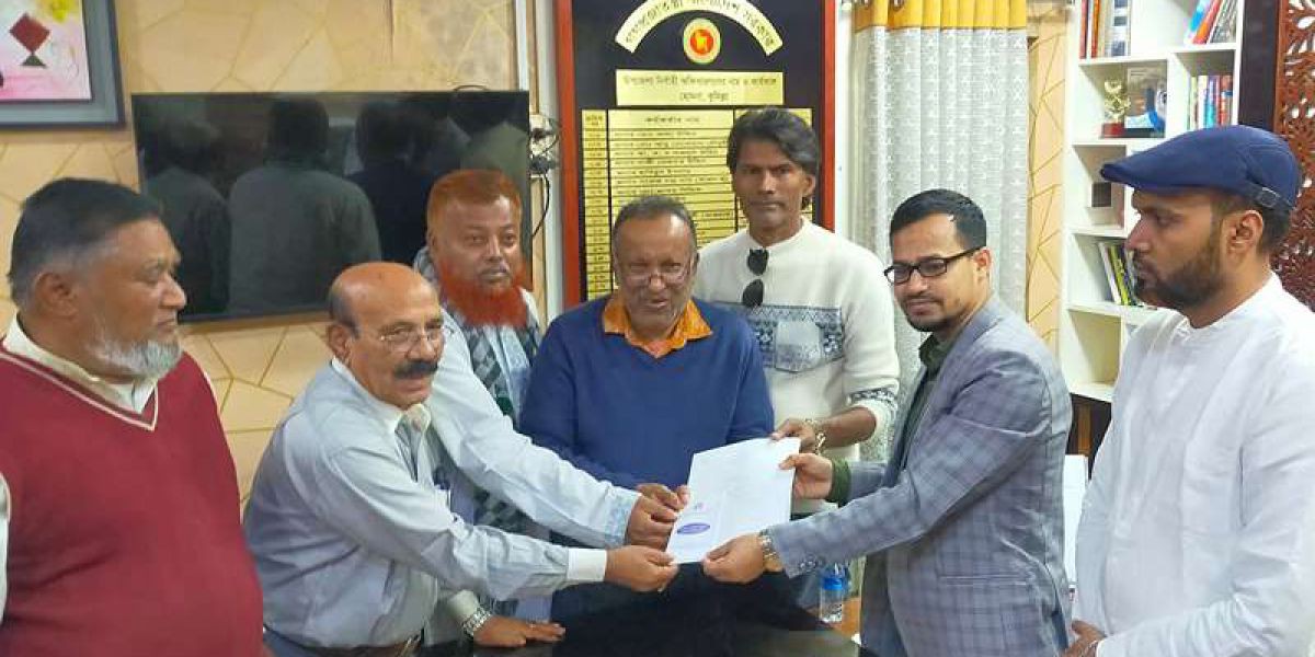 কুমিল্লা-২ (হোমনা-তিতাস) আসনে স্বতন্ত্র প্রার্থী ইঞ্জিনিয়ার এম এ মতিন খানের মনোনয়নপত্র সংগ্রহ  ..