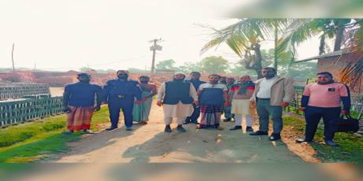 আমতলীতে সরকারি জমি থেকে মাটি কাটা ও লাইসেন্স না থাকায় ৭০হাজার টাকা  জরিমানা..