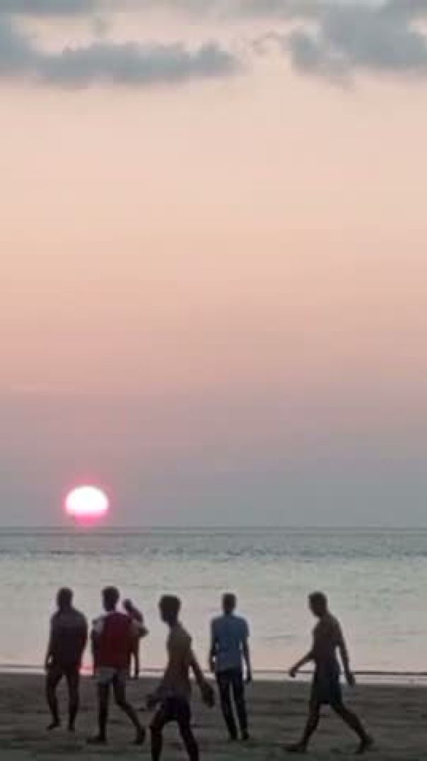 About Kutubdia Sea Beach