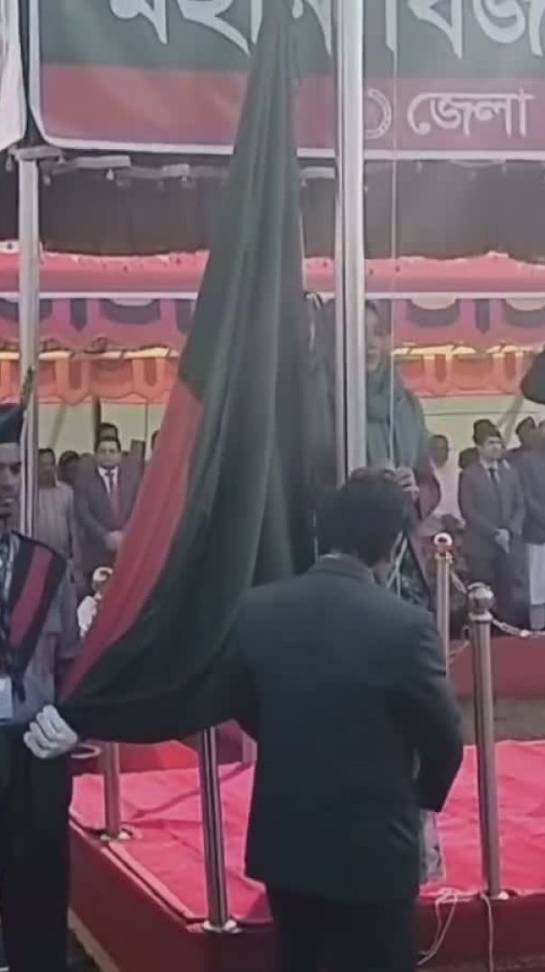 বরগুনায় জেলা প্রশাসকের আয়োজনে বিজয় দিবস উদযাপন