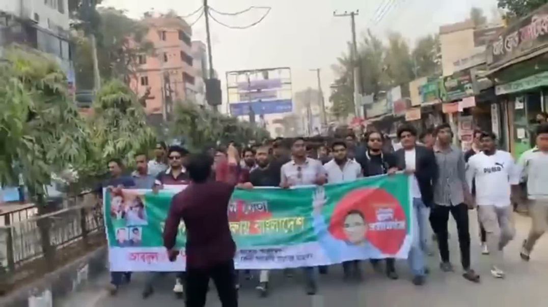 ⁣আবদুল হালিম মানিকের নেতৃত্বে তারেক রহমানের স্বদেশ প্রত্যাবর্তনে উপলক্ষে ফেনী সরকারি কলেজ ছাত্রদলের আ