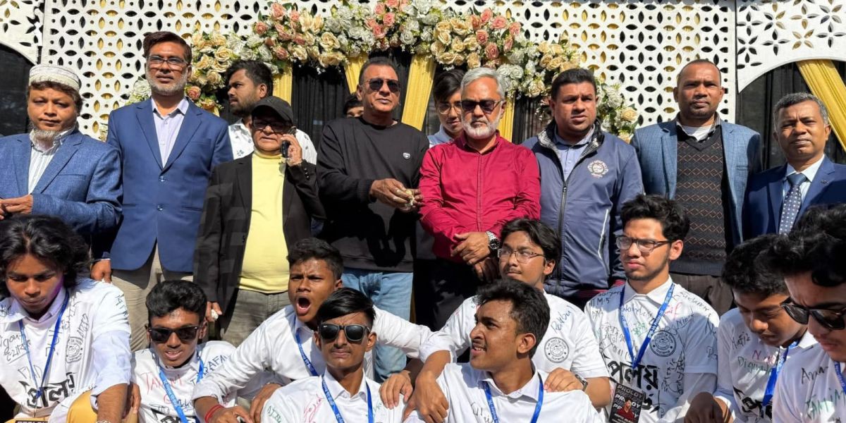 সিরাজগঞ্জ বি.এল স্কুল ‘প্রলয়-২৬’ ব্যাচের আয়োজনে মিলনমেলা..