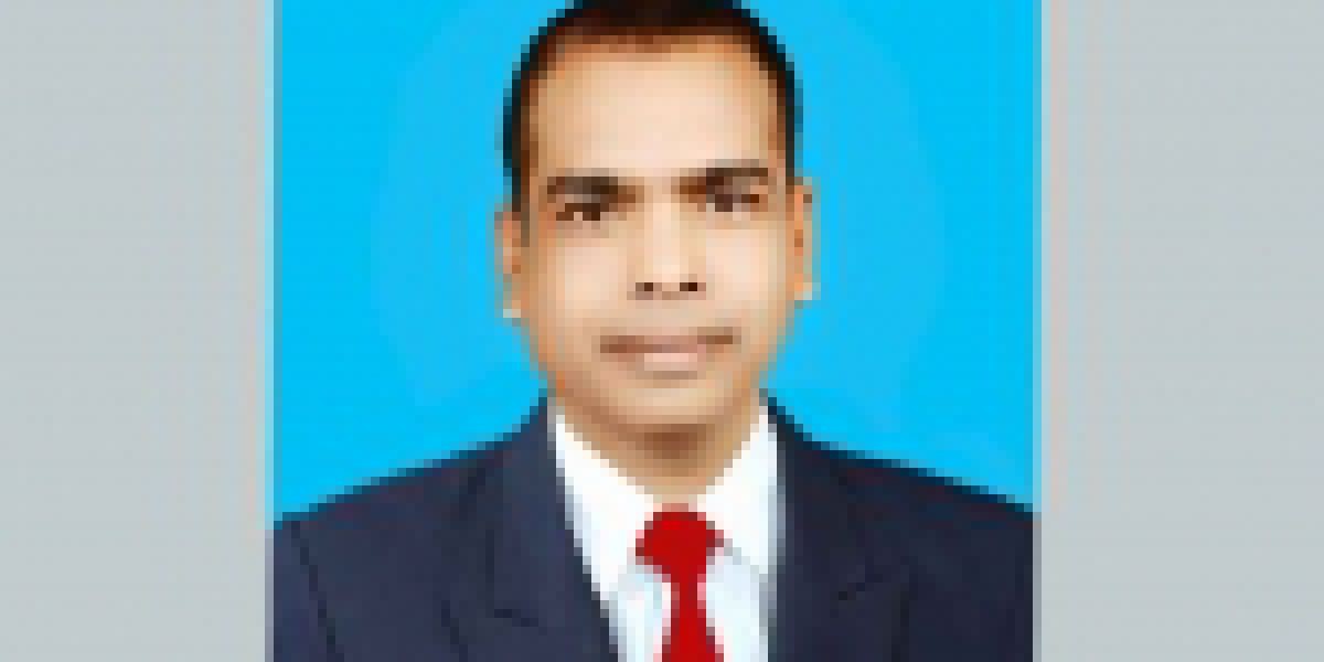 বরগুনায় প্রধান শিক্ষকদের হুমকি দিলেন সহকারী শিক্ষক লিটন..