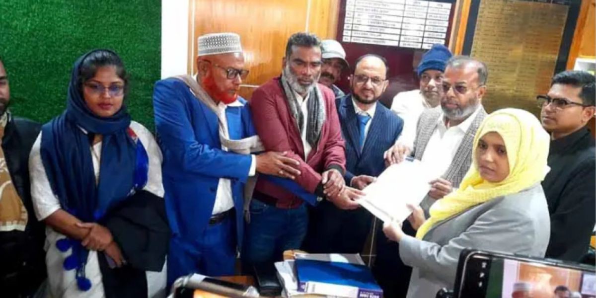 ‎বাগেরহাট-৩ (মোংলা-রামপাল) আসনে ড. ফরিদের মনোনয়নপত্র দাখিল..