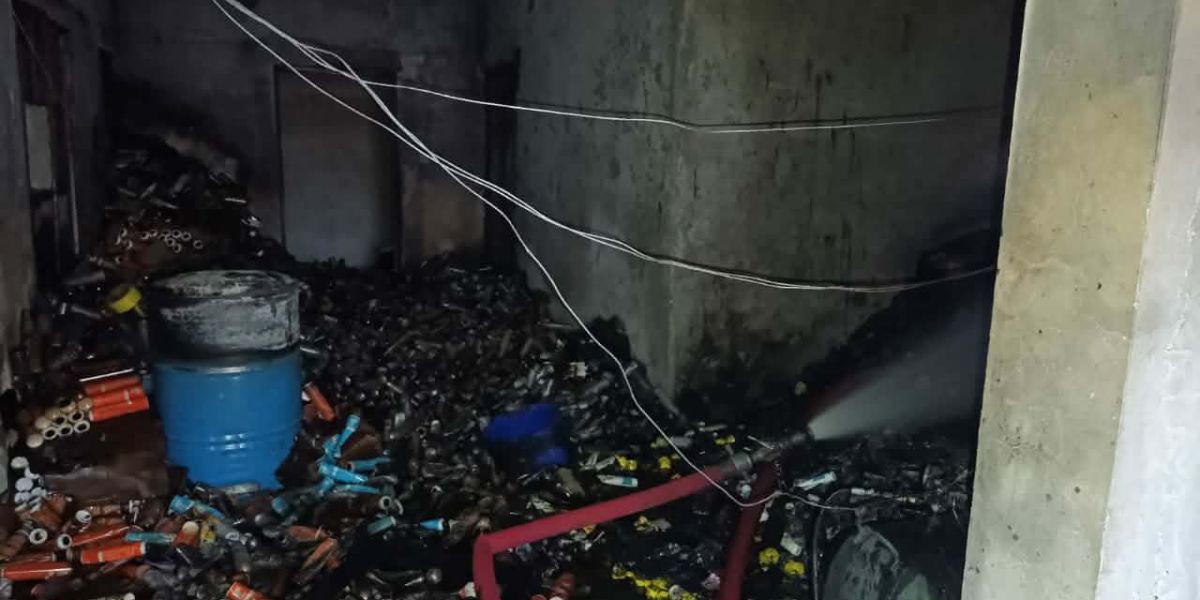 কেরানীগঞ্জে অবৈধ কারখানায় বিস্ফোরণ, এক শ্রমিকের মৃত্যু