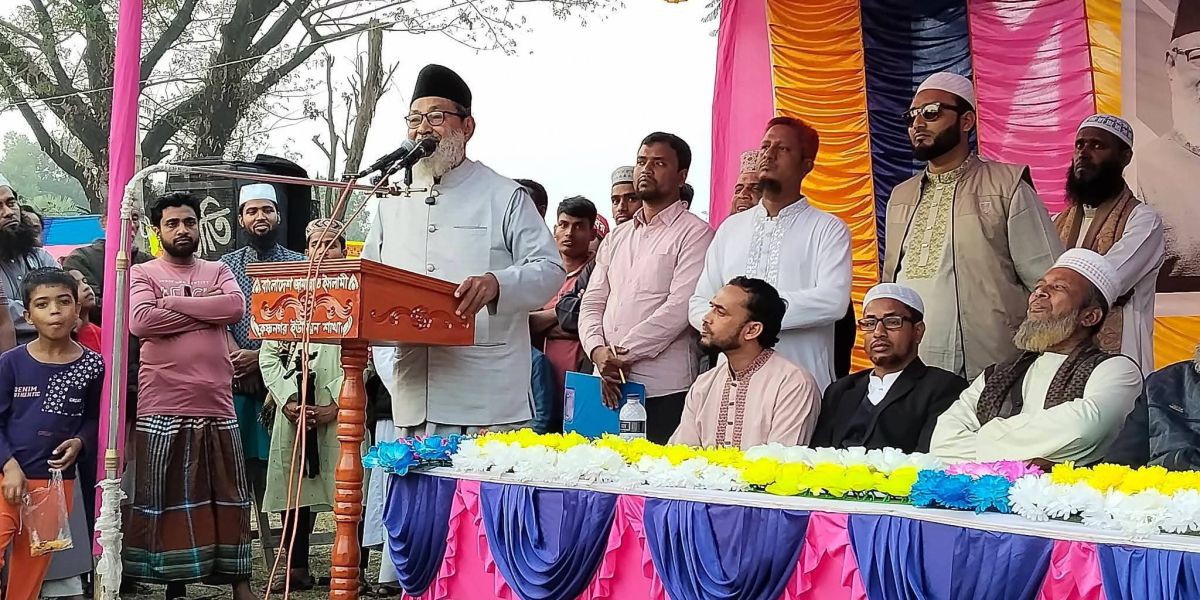 কৃষ্ণনগরে কৃষক-শ্রমিকদের জীবনমান উন্নয়নের দাবিতে জামায়াতের সমাবেশ..