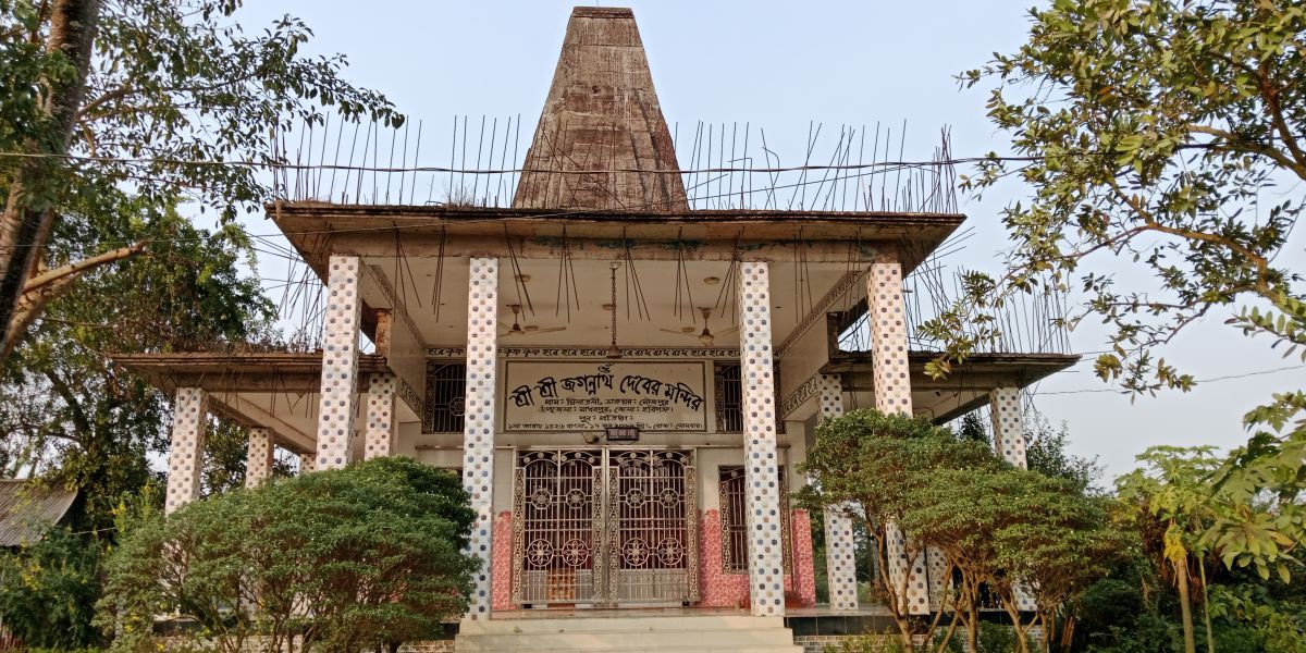 মাধবপুরে মন্দিরে অর্থ ও সম্পত্তি নিয়ে অনিয়মের অভিযোগ