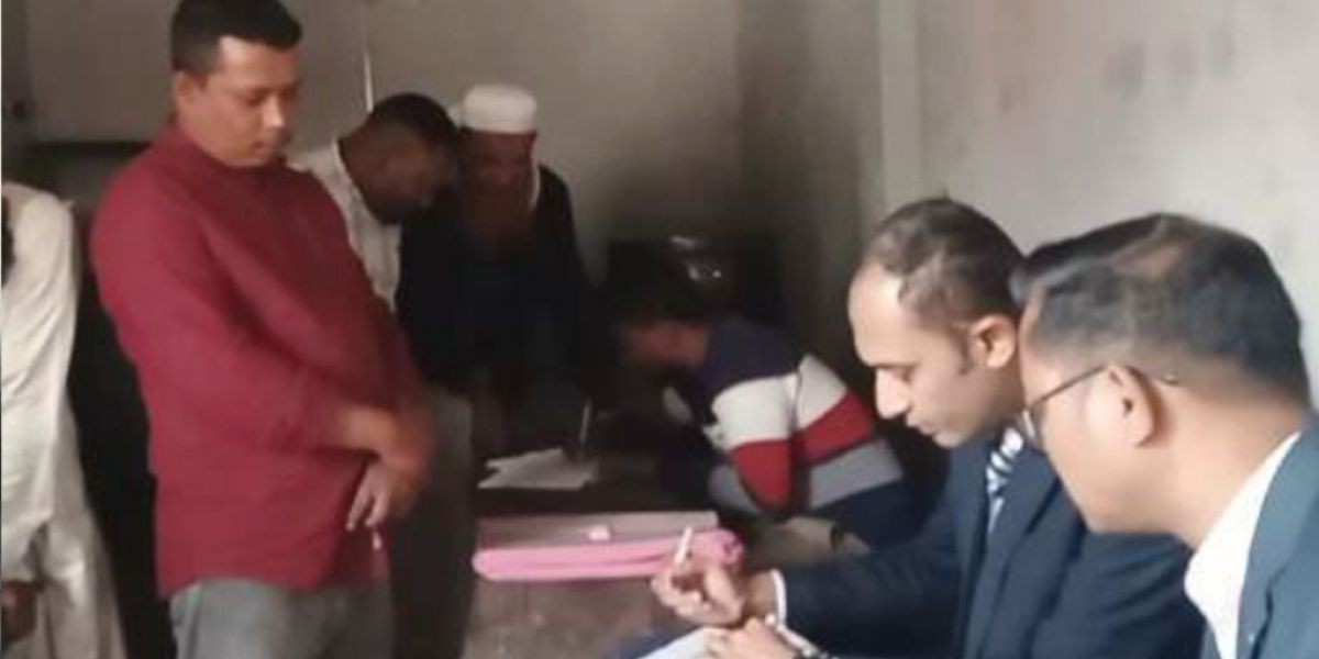 পীরগঞ্জে ভ্রাম্যমাণ আদালতে মাংস বিক্রেতাকে ৫-হাজার টাকা জরিমানা।..