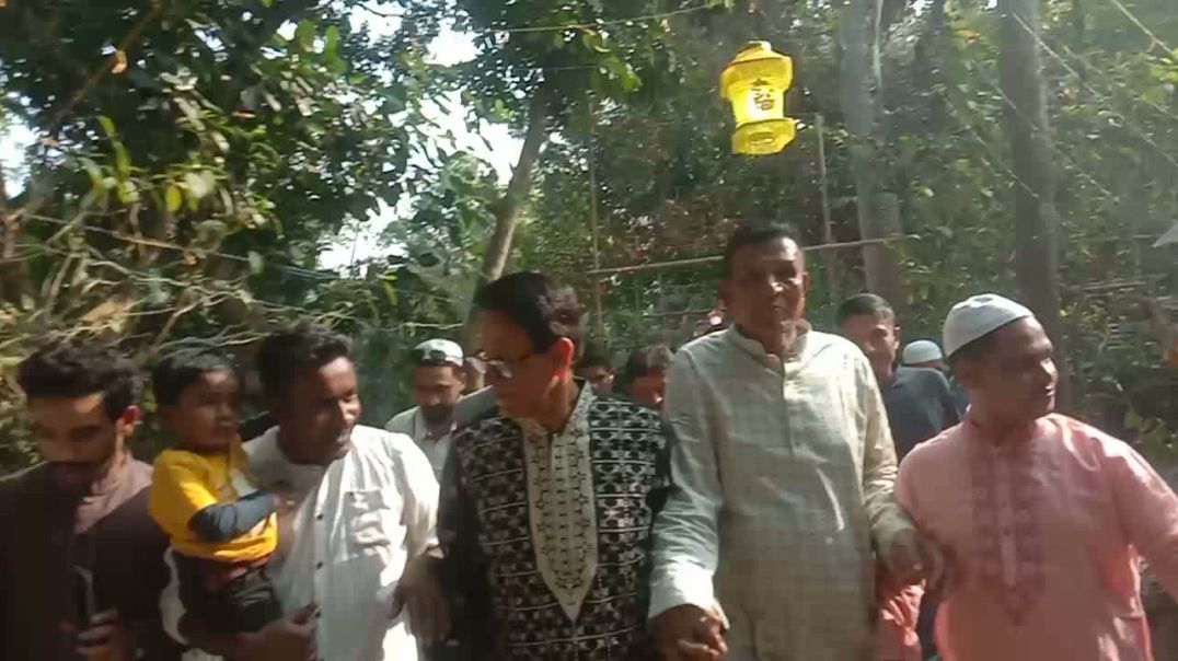 ⁣করইশ কীর্তনে শিক্ষা মন্ত্রী ড. আ.ন.ম এহছানুল হক মিলনের শুভেচ্ছা বিনিময়।।