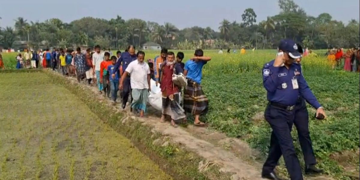 জয়পুরহাটে সরিষা ক্ষেত থেকে স্কুলছাত্রের মরদেহ উদ্ধার