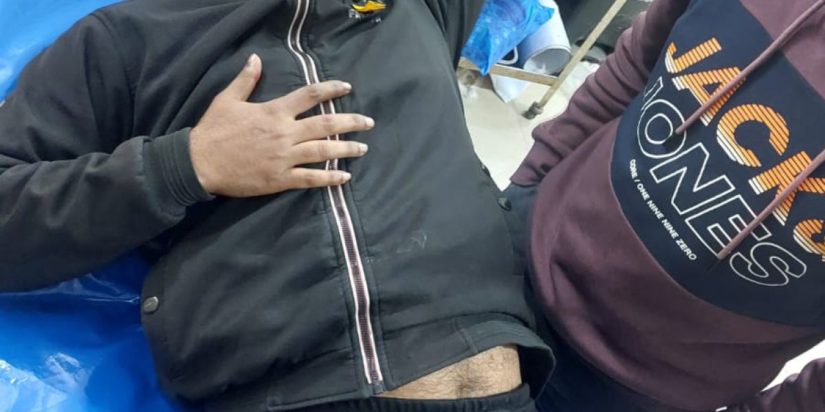 চৌগাছায় পূর্ব শত্রুতার জেরে যুবককে বার্মিজ চাকু দিয়ে জখম, আশঙ্কাজনক অবস্থায় যশোর সদরে রেফার্ড..