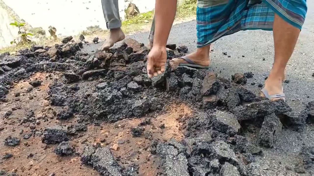 ⁣ত্রিশালের কাঁঠাল ইউনিয়নে রাস্তা নির্মাণে অনিয়মের অভিযোগ, হাতেই উঠে যাচ্ছে কার্পেটিং
