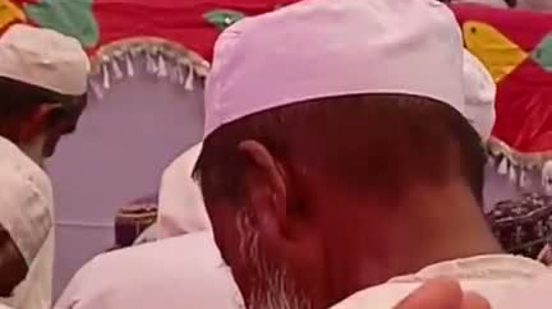 আমতলী আমড়াগাছিয়া খানকায়ে ছালেহিয়া কমপ্লেক্স আখেরি মুনাজাত পরিচালনা করেন ছারছিনা পীর