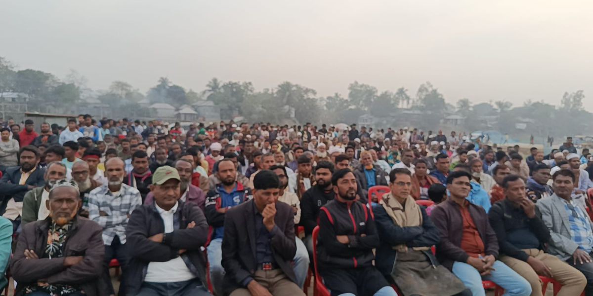 উল্লাপাড়ায় নির্বাচনী সভায় ৬ টি আসনে ধানের শীষের বিজয়ের আহ্বান..