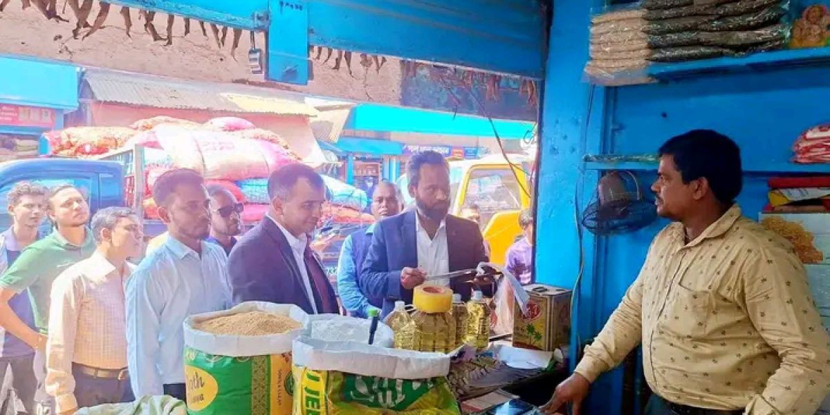 রমজান মাস উপলক্ষে দ্রব্যমূল্যের বাজার নিয়ন্ত্রণে রাখতে উপজেলা প্রশাসন শ্রীমঙ্গল, ভোক্তা অধিকার অধিদপ্তর, শ্রীমঙ্গল পৌরসভা ও শ্রীমঙ্গল ব্যবসায়ী সমিতি-..