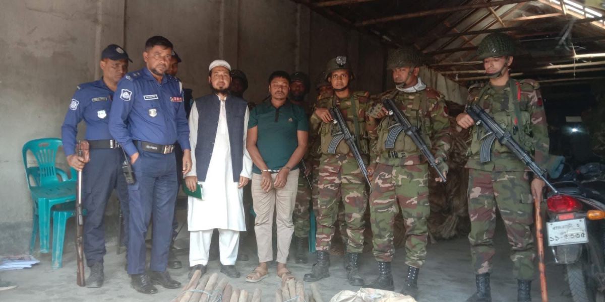রাজবাড়ীর বালিয়াকান্দি থেকে বিপুল পরিমানে লাঠিসোটা উদ্ধার ১০ দিনের কারাদন্ড..